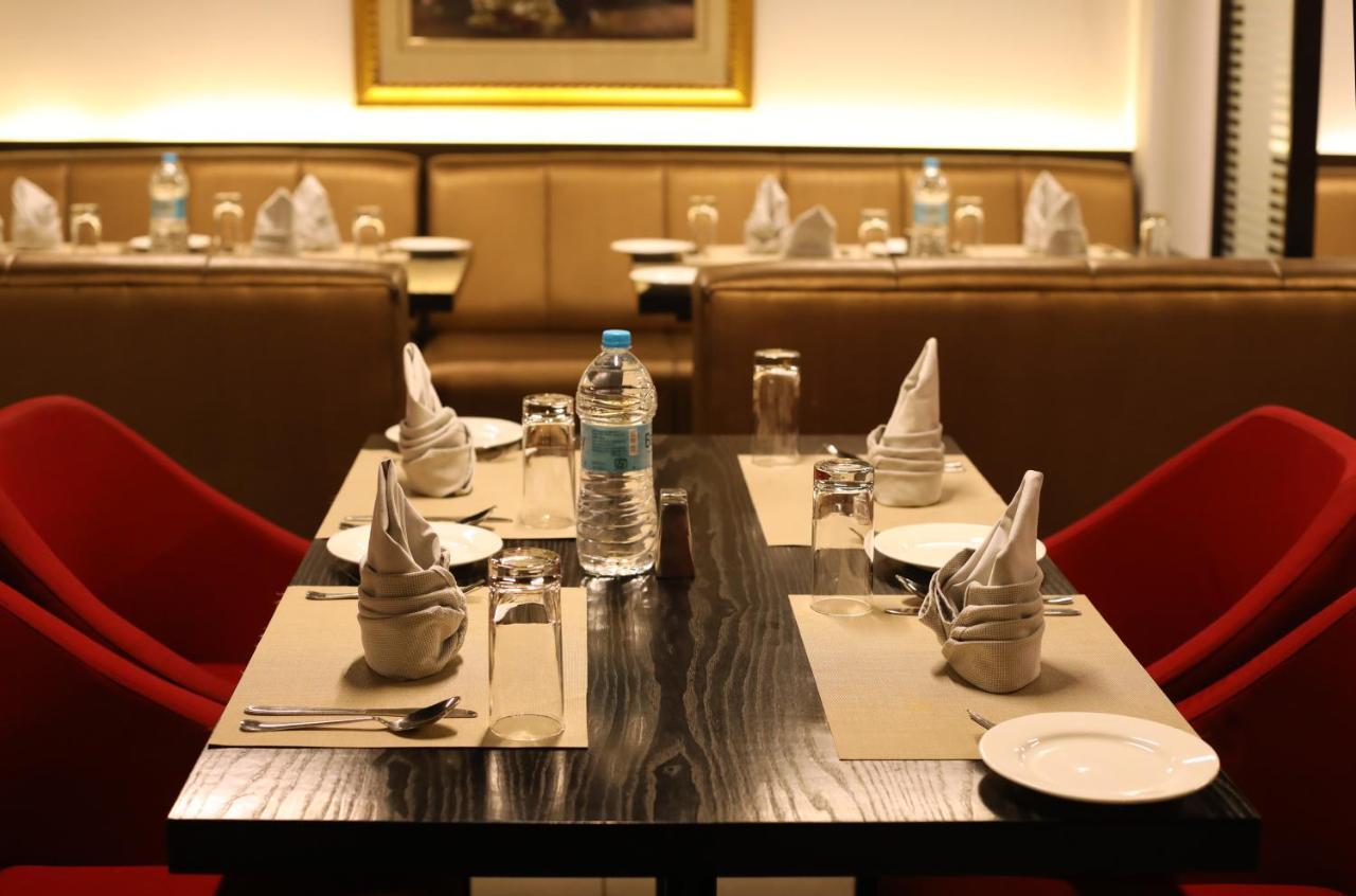 Mangohill central Chennai Esterno foto