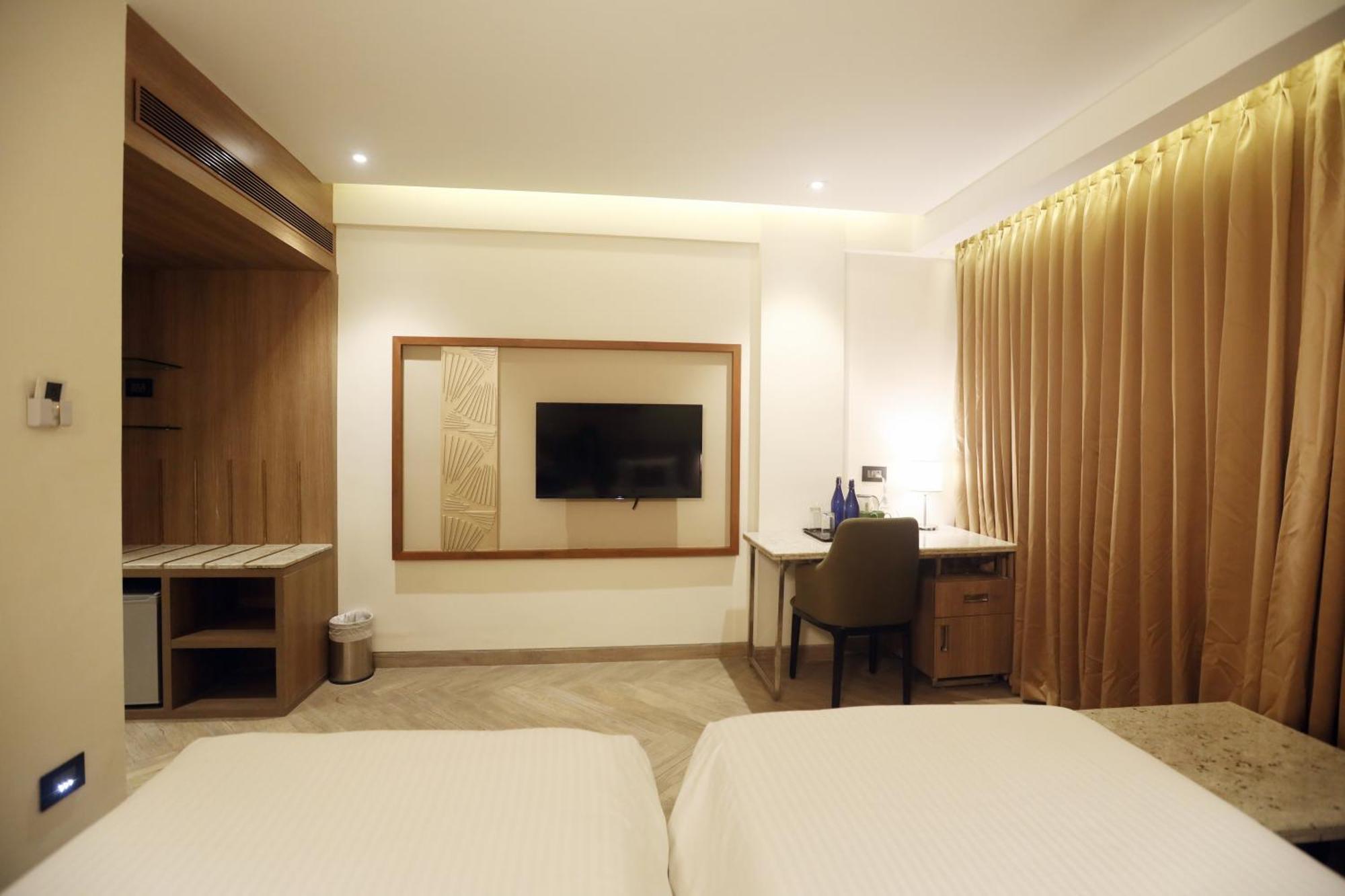 Mangohill central Chennai Esterno foto