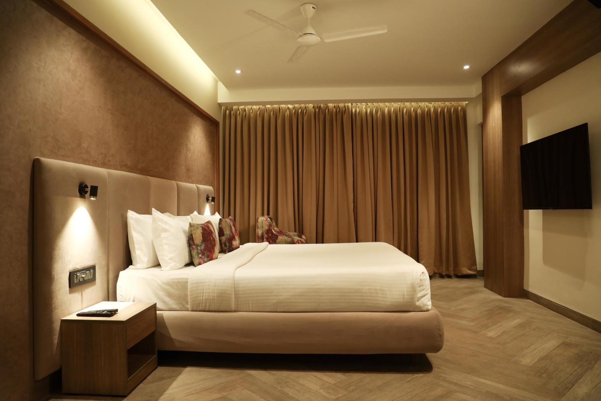 Mangohill central Chennai Esterno foto